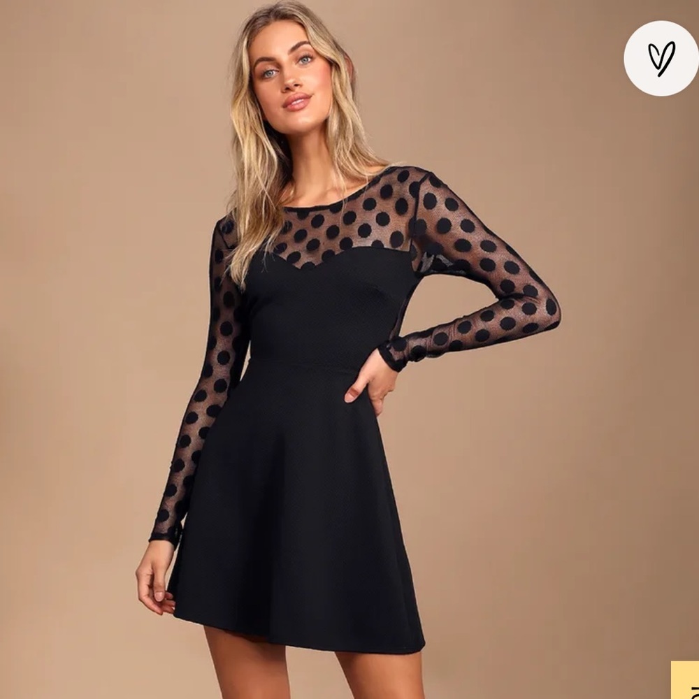 Lulu’s NWT In Hot Dot Long Sleeve Dress Size S - Picture 1 of 8
